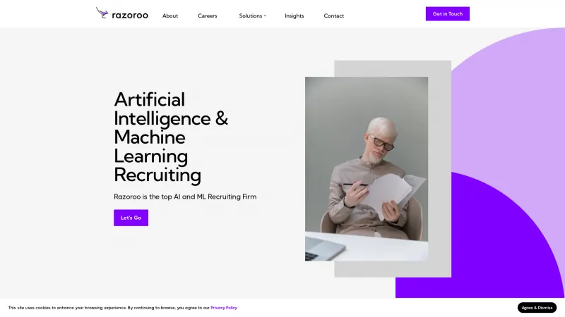 Homepage of razoroo